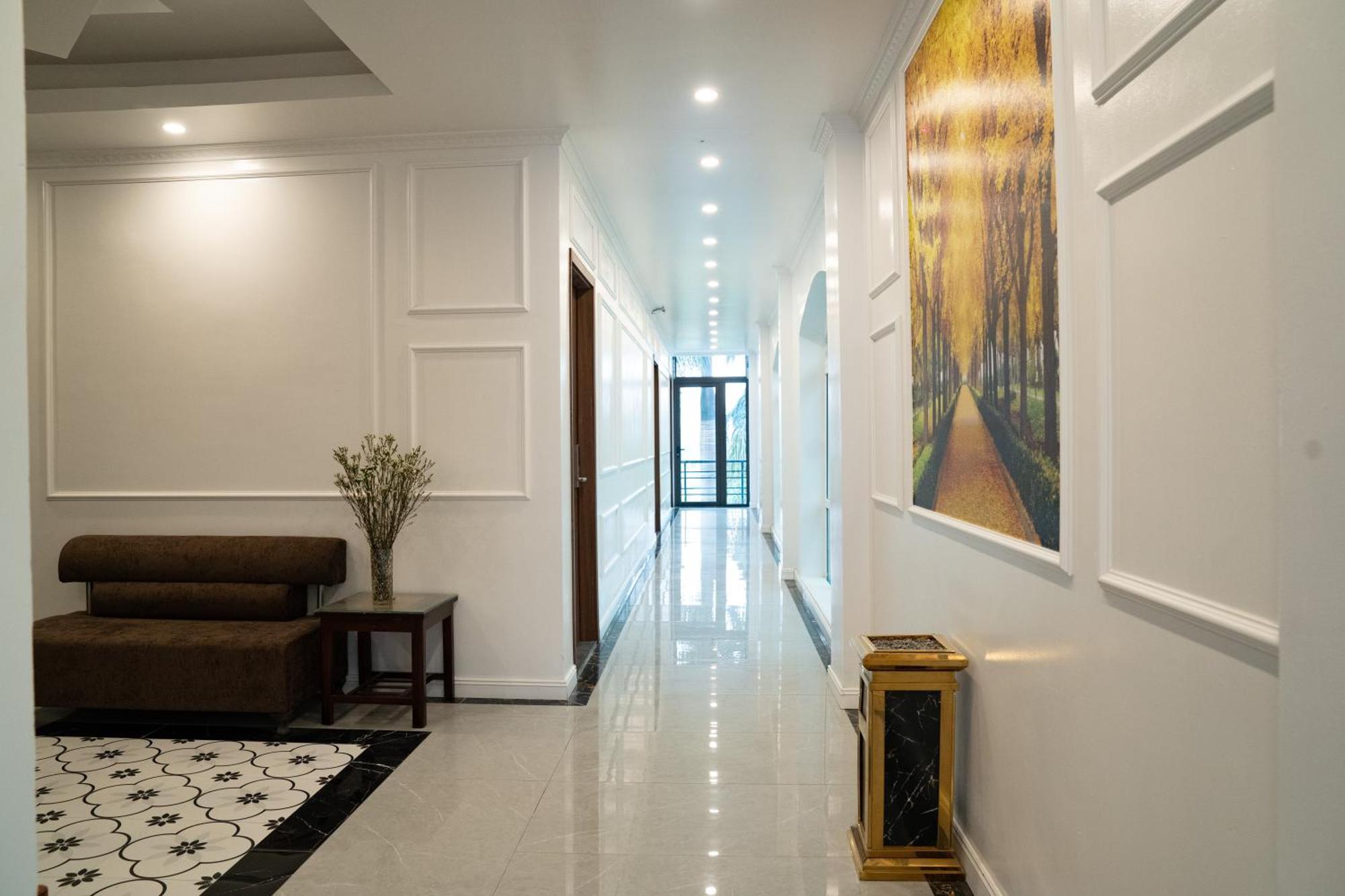 Hotel Chau Son Garden
